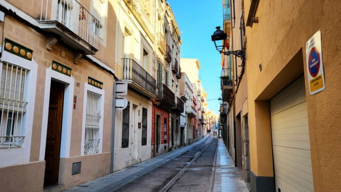 privat:-sant-feliu-de-guixols-declarat-“area-de-mercat-d’habitatge-tens”-en-la-llei-de-contencio-del-preu-dels-lloguers Baix Empordà