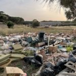 Denuncien a les xarxes un abocament il•legal de deixalles a Pals