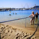 Noves mesures per facilitar el bany a les persones amb mobilitat reduïda a les platges de Palamós