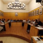 Picabaralla al Ple de Palafrugell, entre Jaume Palahí i Juli Fernández Ple de Palafrugell del 26 de juliol del 2022 - Imatge cedida pel consistori