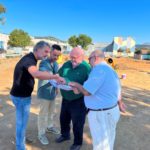 Calonge i Sant Antoni inverteix 900.000 euros a les obres de la nova deixalleria municipal L’equip de govern de Calonge i Sant Antoni a la zona on s'instal·larà la nova deixalleria del municipi