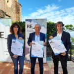 Neix RE_Palafrugell, un espai de reflexió a través d’activitats d’oci i de l’àmbit professional Sílvia Beleña, Cap de Promoció Econòmica de Palafrugell; Joan Vigas, Alcalde de Palafrugell; i Marc Riera, President de la demarcació de Girona del Col·legi d’Arquitectes de Catalunya.