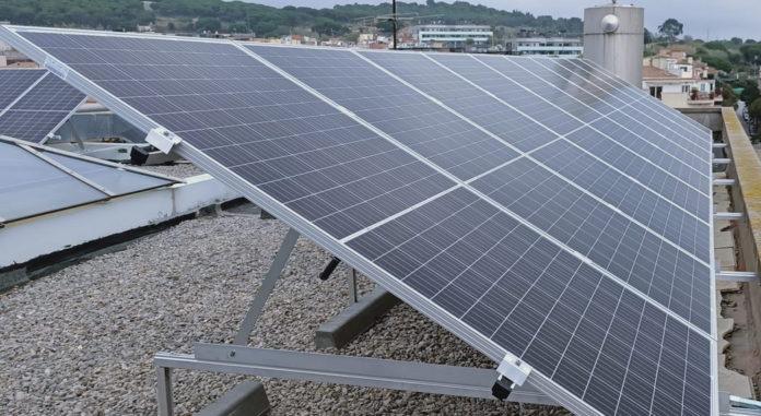 privat:-50%-de-bonificacio-en-l’ibi-durant-5-anys-per-a-qui-s’instal.li-sistemes-de-plaques-solars