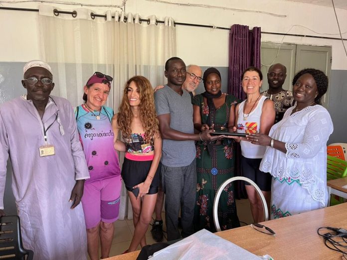 Donació portàtil a Hospital Tionck Essyl Senegal - SSIBE