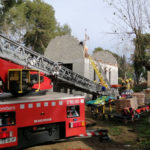 Dos treballadors ferits greus a Torroella, al caure’ls el sostre de l’edifici en el que treballaven Els bombers treballant a l'edifici en construccio on hi ha hagut l'accident Data de publicació: dilluns 16 de gener del 2023, 15:32 Localització: Torroella de Montgrí Autor: Redacció