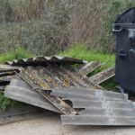 L’ajuntament de Palafrugell detecta abocaments d’amiant a la via pública Amiant Palafrugell residus