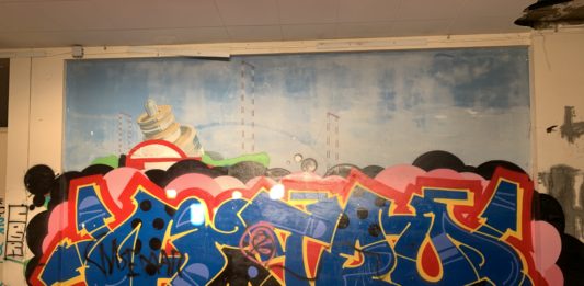 Graffiti a l'interior de Radio Liberty