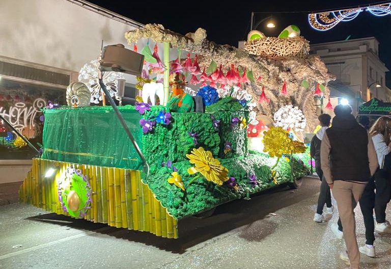 Rua de Carnaval de Sant Feliu de Guíxols. Maria Alsina
