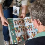 El Museu del Suro presenta un programa de visites a centres de gent gran i residències per estimular la memòria i la interacció Museu del Suro gent gran