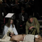 La recuperada Passió de la Bisbal d’Empordà omple el Teatre Mundial amb mig miler de persones Representació de la Passió de la Bisbal l'any 2023 - Imatge de Pere Mercader