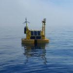 Els promotors del parc eòlic marí Tramuntana instal·len una boia de mesurament al golf de Roses boia parc eòlic tramuntana