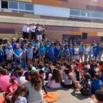 privat:-l’escola-carrilet-de-palafrugell-recorda-la-figura-de-narcisa-oliver-amb-un-recital-poetic-i-musical