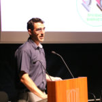 Les plataformes pel transport públic reivindiquen connectar Girona, la Costa Brava, Banyoles i Olot amb tren-tram El membre de la Plataforma per la promoció del Transport Públic (PTP), Ricard Rios, durant la seva intervenció a la jornada de Girona el dissabte 10 de juny del 2023 -Autor: Ariadna Reche / ACN