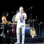 Porta Ferrada tanca la 61a edició amb 60.000 assistents i 73 espectacles repetint com el més gros de la Costa Brava El cantautor Jorge Drexler interpreta els temes del seu últim disc en un concert al Festival de la Porta Ferrada Data de publicació: diumenge 13 d’agost del 2023, 23:50 Localització: Sant Feliu de Guíxols Autor: Aleix Freixas