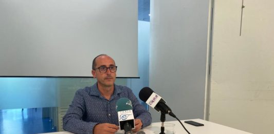 Lluís Puig roda de premsa cotxe Palamós