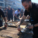 L’Escala celebra una sardinada popular amb el malestar dels pescadors per la veda de quatre mesos del Ministeri