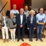 privat:-palafrugell-obre-el-curs-escolar-2023/2024-amb-un-reconeixement-a-5-docents-jubilats