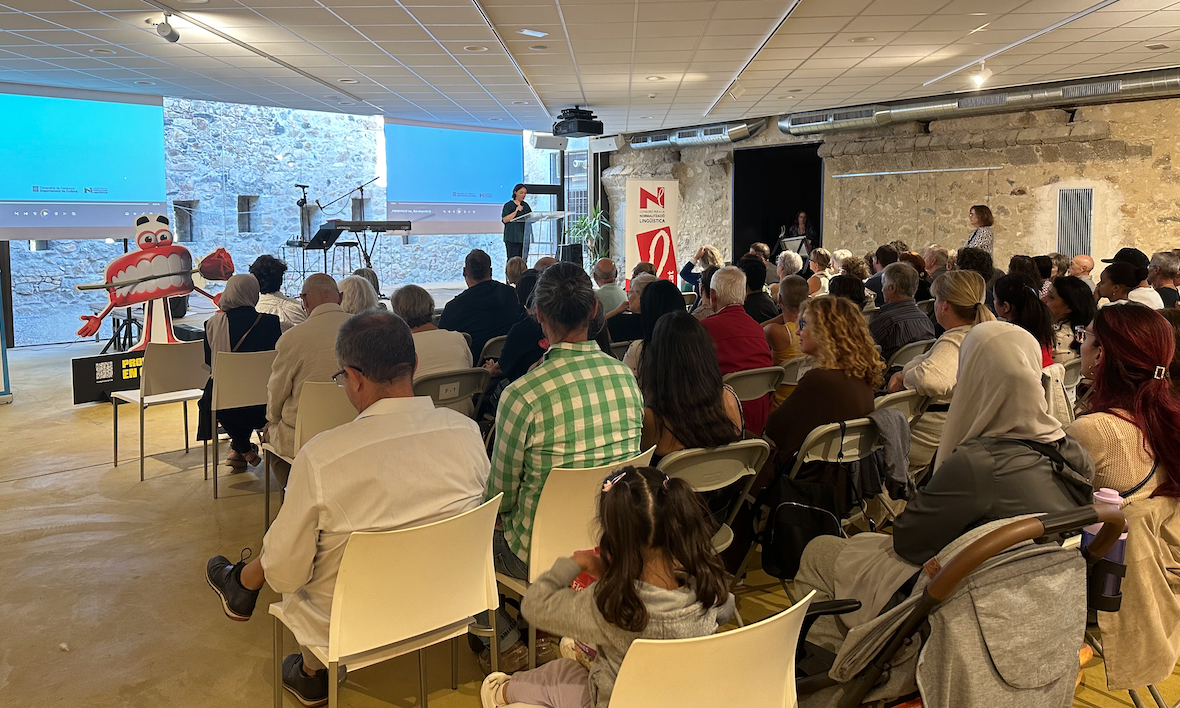 El Voluntariat per la Llengua celebra 20 anys al Baix Empordà • Ràdio ...