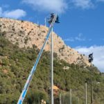 privat:-l’emd-installa-la-nova-illuminacio-del-camp-de-futbol