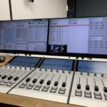 Taronja Ràdio Girona incorpora quatre butlletins informatius diaris amb l’actualitat de les comarques de Girona Estudi radio capital taula de so dhd