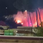 Els Bombers controlen un incendi a la deixalleria de Calonge i Sant Antoni Incendi a la deixalleria de Calonge. Imatge cedida per Lluís Armela