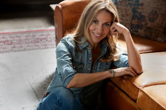 sheryl-crow-torna-a-barcelona-de-la-ma-de-alma-festival