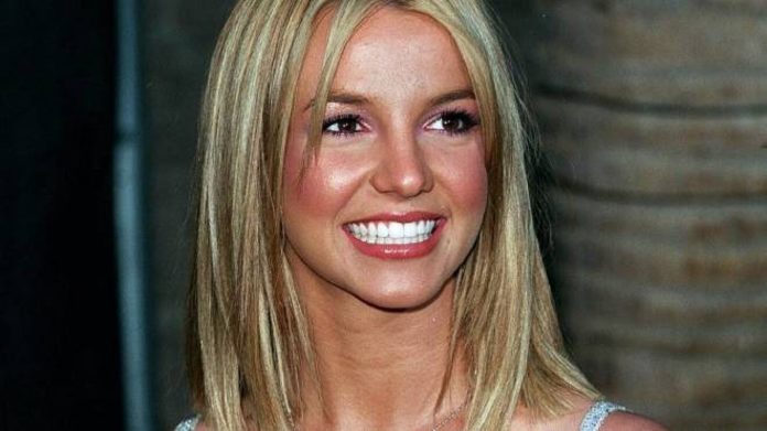 britney-spears-diu-que-mai-tornara-a-la-industria-musical