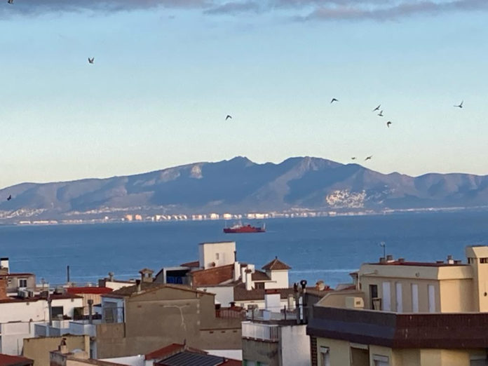 L'embarcació que ha estat fent prospeccions a la zona Data de publicació: dilluns 05 de febrer del 2024, 11:24 Localització: Roses Autor: Stop Macro Parc Eòlic Marí