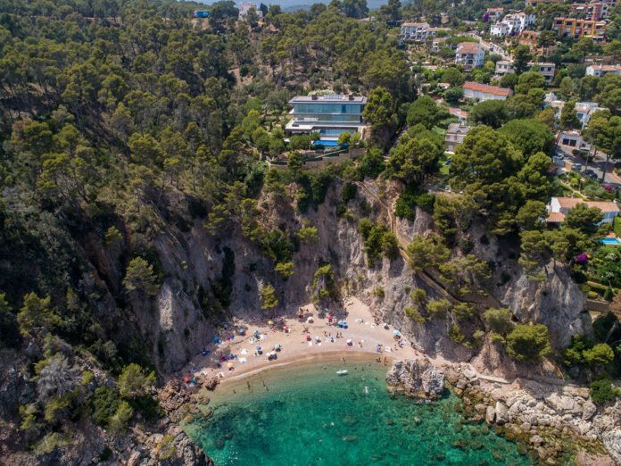 Imatge del macroxalet al Golfet | SOS COSTA BRAVA