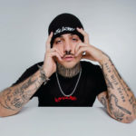 Dea Infamous: “Em considero el més pop dels punkys i el més punky dels pops”