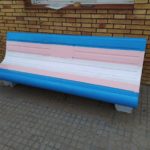 Palafrugell repinta els bancs irisat i Trans al carrer de Pals privat:-palafrugell-repinta-els-bancs-irisat-i-trans