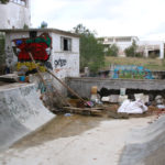 El Cercle Català d’Història denuncia la construcció d’un parc d’skate dins les instal·lacions de Radio Liberty a Pals