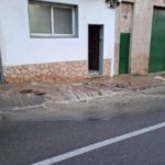 Es rebenta una canonada d’aigües fecals i s’acaba tallant la carretera de Palamós a Sant Feliu de Guíxols