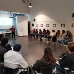 Unes 30 persones formen part de les jornades de coneixement de la societat catalana a Palamós Taller Palamós immigració Catalunya coneixement