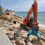 L’Ajuntament de Calonge i Sant Antoni treballa en el restabliment de les platges de Torre Valentina L’Ajuntament de Calonge i Sant Antoni continua amb les tasques de restabliment de les platges a Torre Valentina (2)