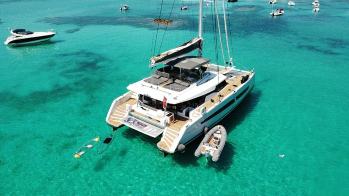 top sailing charter