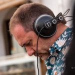 Miquel Curanta al programa de Ràdio Capital  “Una cantada diferent”, amb motiu de la Cantada d’havaneres de Calella.  Fotografia: enCantados-@pepegroca