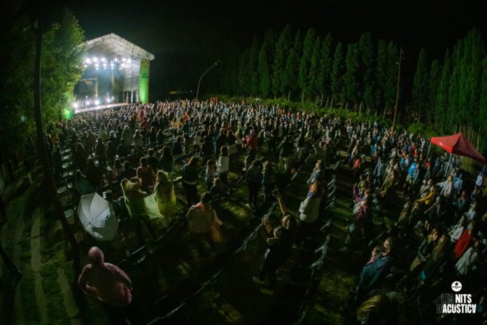el-festival-acustica-ja-te-noms-i-cognoms