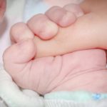 Arnau i Martina són els noms més posats a nadons el 2023 al Baix Empordà bebe nadó nom més posat