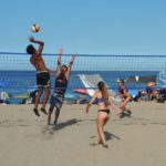 privat:-gran-exit-de-participacio-i-alt-nivell-de-joc-al-xiv-torneig-de-volei-platja-de-pals
