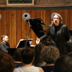 La Schubertíada tanca la 32a edició amb 4.880 espectadors i una aposta pel talent jove El concert del tenor David Alegret i el pianista Rubén Fernández Aguirre a la 32a edició de la Schubertíada Data de publicació: dissabte 10 d’agost del 2024, 21:27 Localització: Vilajuïga Autor: Ariadna Reche