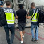 La Policia Nacional expulsa un delinqüent “multireincident” de Platja d’Aro