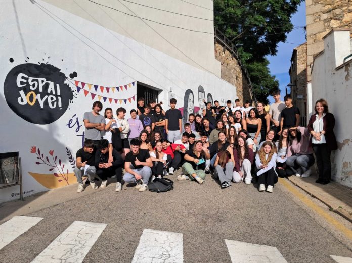 L’Espai Jove de Calonge i Sant Antoni impulsa Naturland amb la participació de cinquanta joves del municipi