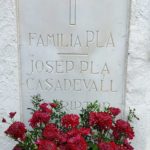 privat:-palafrugell-honora-els-seus-difunts-mes-illustres-la-diada-de-tots-sants