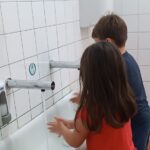 privat:-el-consell-municipal-d’infants-installa-aixetes-amb-sensors-a-l’escola-portitxol