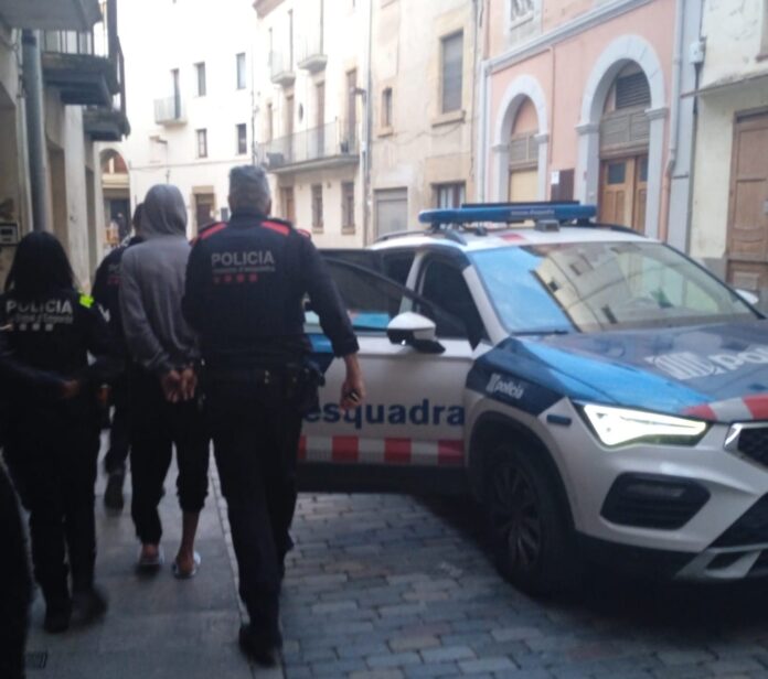 detenció bisbal robatori cap d'any