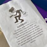 Denuncien l’aparició de cartells racistes a la Bisbal contra joves marroquins a qui relacionen amb robatoris Cartell racista La Bisbal