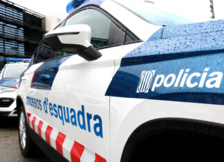 Detenen a Torroella de Montgrí un professor jubilat de 74 anys per fer tocaments a alumnes quan feien classe a casa seva mossos segrest
