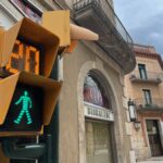 L’Ajuntament de la Bisbal d’Empordà instal·la els primers senyals acústics per a invidents als semàfors de les Voltes senyals per a invidents bisbal
