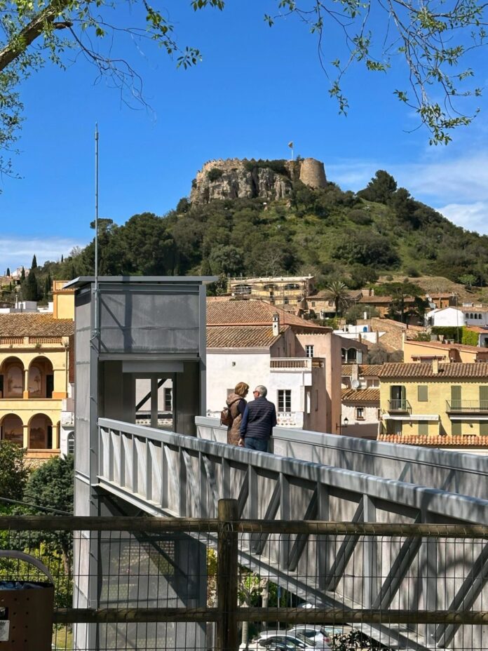 begur ascensor